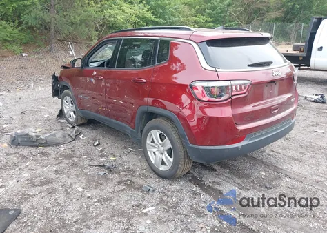 2022 Jeep Compass Latitude Fwd z USA, uszkodzony, nr VIN 3C4NJCBB9NT202123